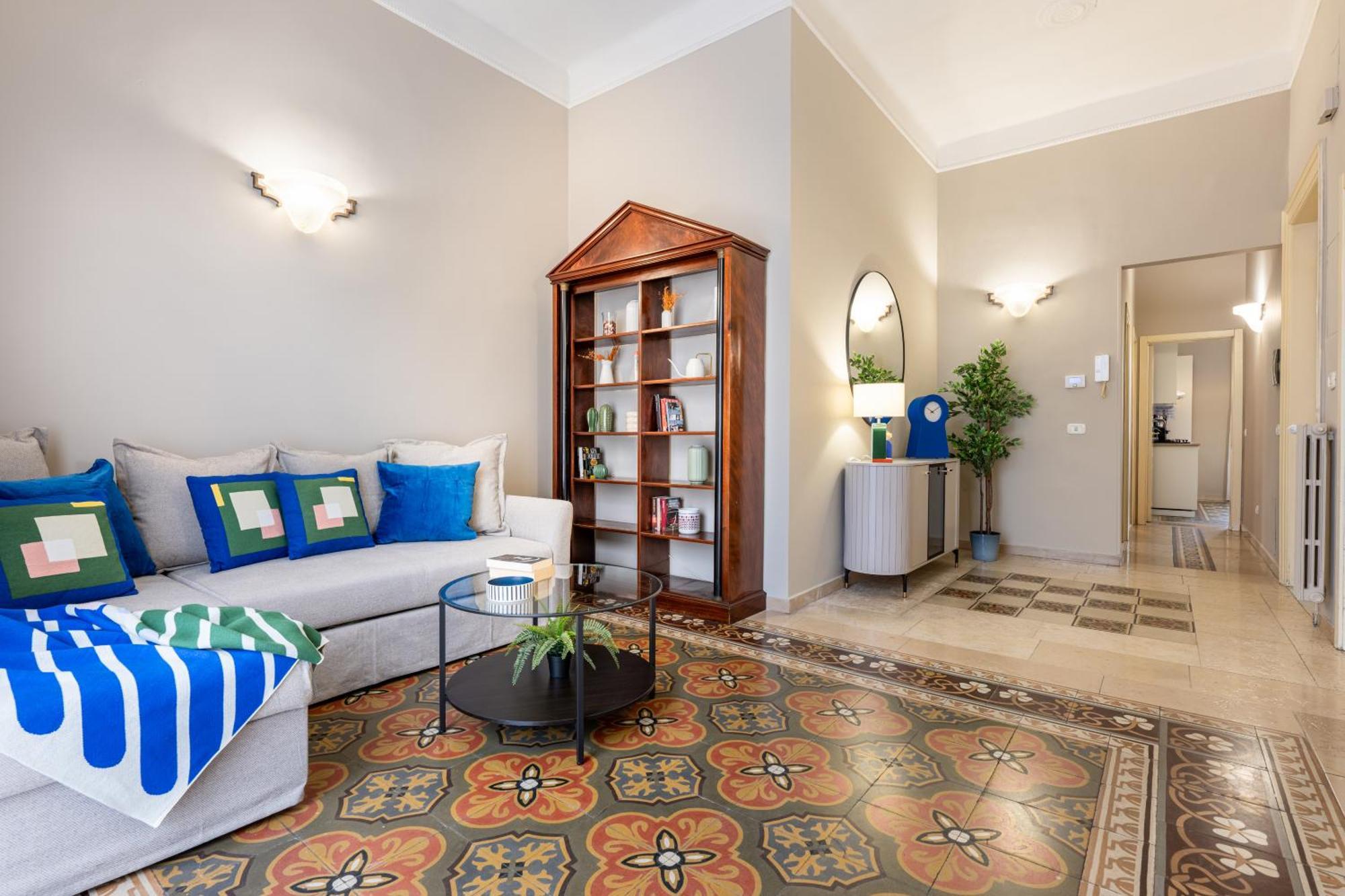 100Mq Maison Paradise - Central & Elegant Apt Бари Екстериор снимка