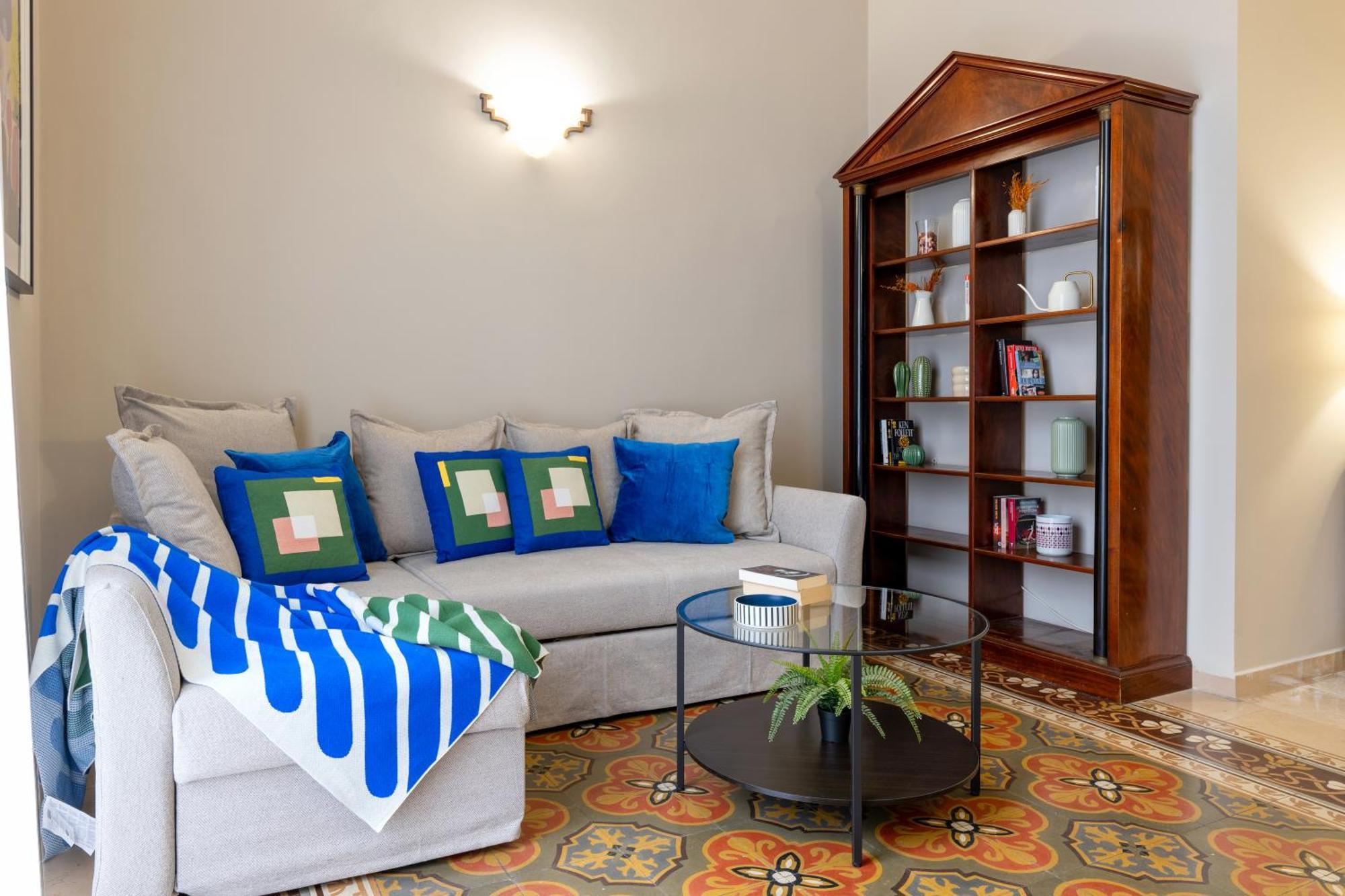 100Mq Maison Paradise - Central & Elegant Apt Бари Екстериор снимка